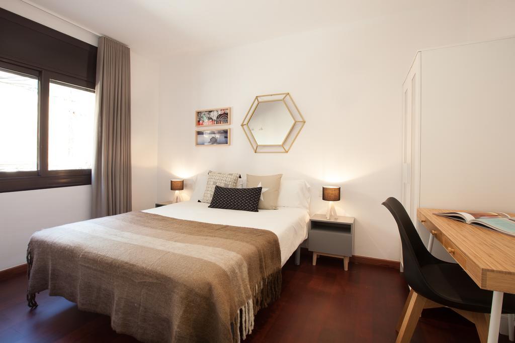 Click&Flat Europa Fira Apartments L'Hospitalet de Llobregat Dış mekan fotoğraf