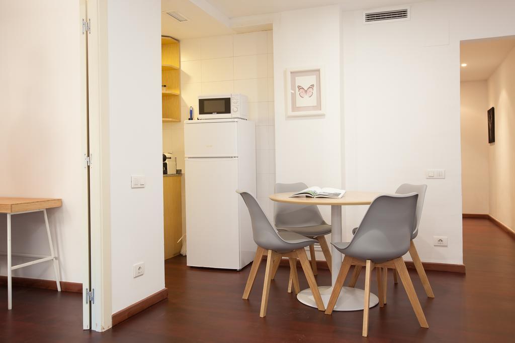 Click&Flat Europa Fira Apartments L'Hospitalet de Llobregat Dış mekan fotoğraf