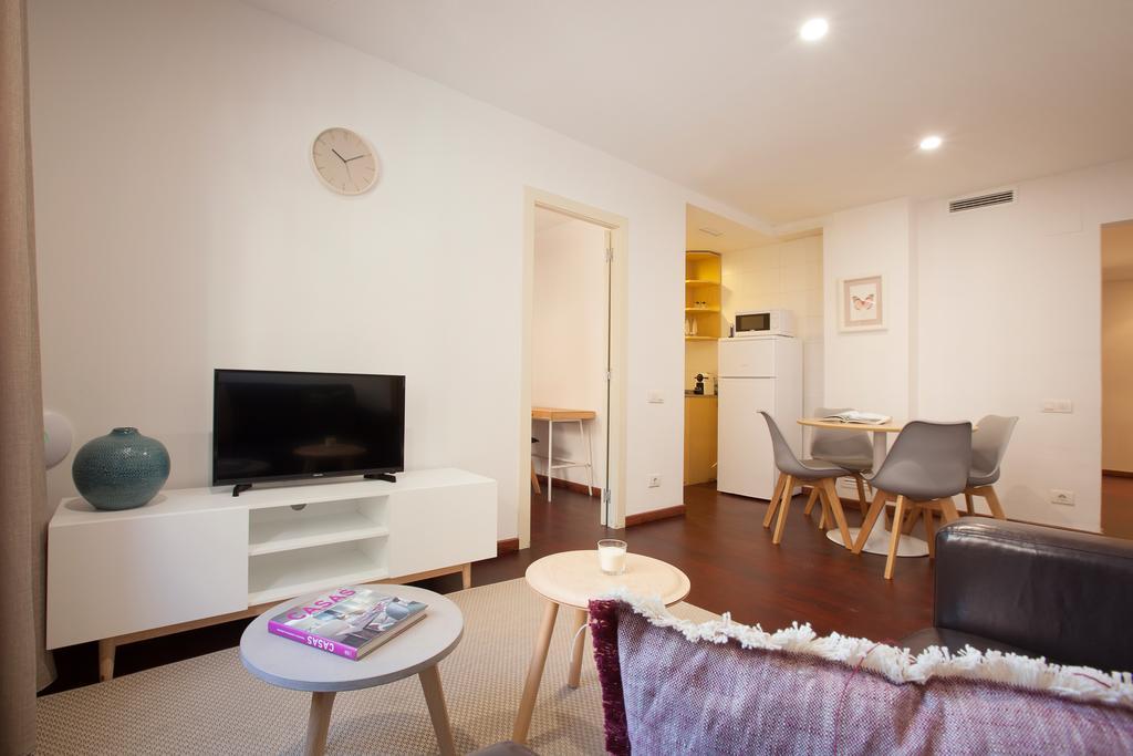 Click&Flat Europa Fira Apartments L'Hospitalet de Llobregat Dış mekan fotoğraf