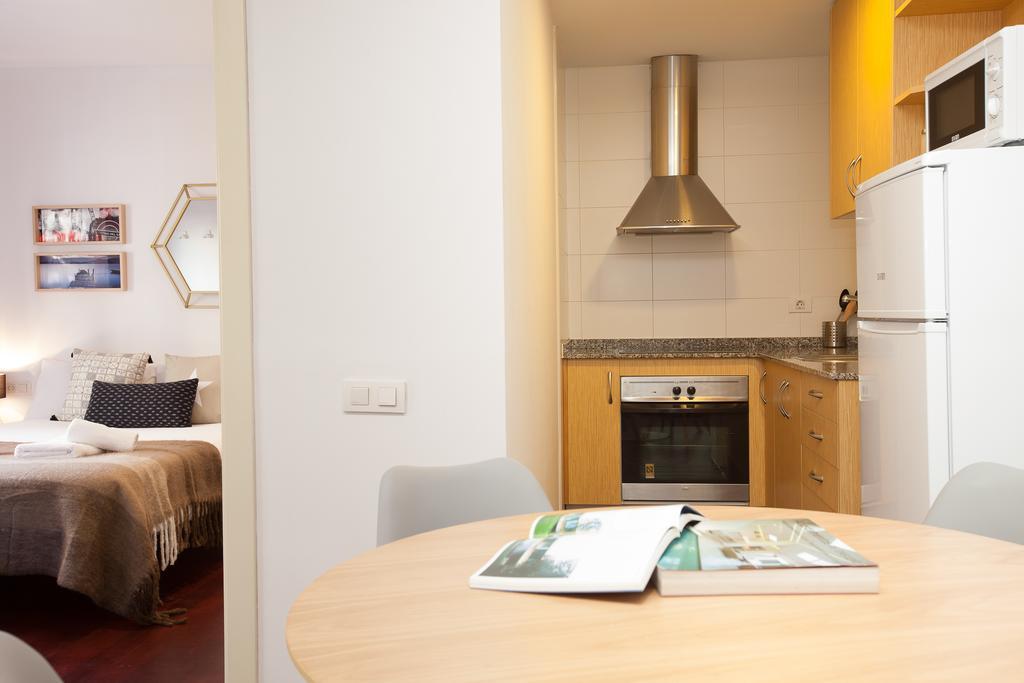Click&Flat Europa Fira Apartments L'Hospitalet de Llobregat Dış mekan fotoğraf