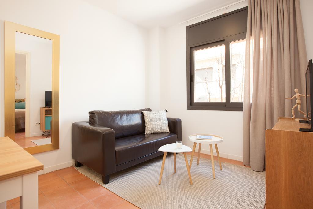 Click&Flat Europa Fira Apartments L'Hospitalet de Llobregat Dış mekan fotoğraf