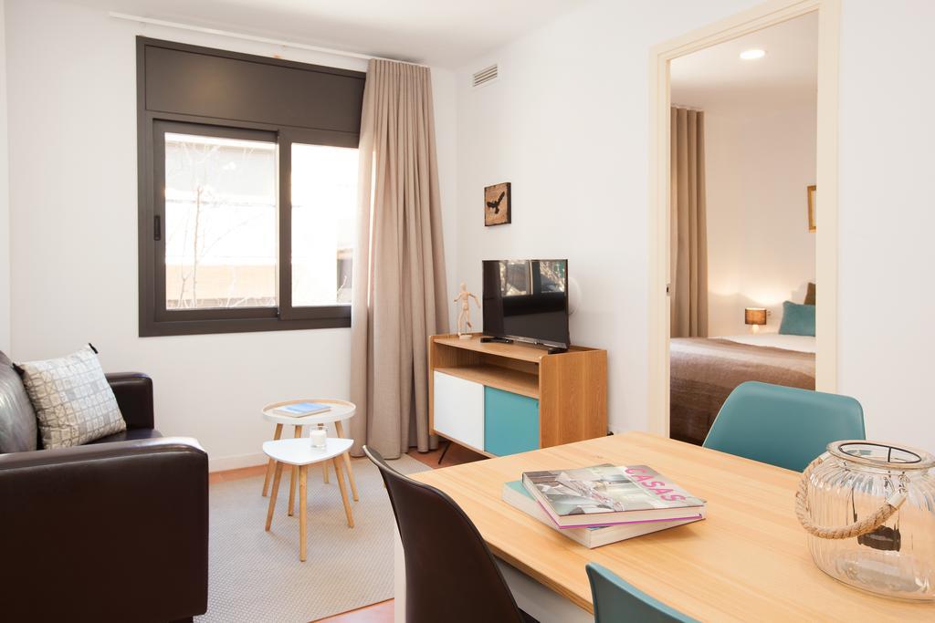 Click&Flat Europa Fira Apartments L'Hospitalet de Llobregat Dış mekan fotoğraf